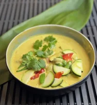 ŻÓŁTE CURRY 